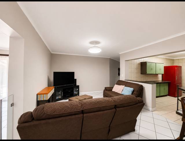 3 BEDROOM HOUSE FOR SALE IN FALCON RIDGE